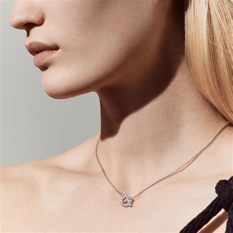 finesse pendant hermes|Hermes sapphire finesse necklace.